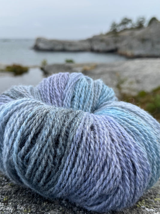 flerfarget merino ull 6/2, blå, lilla, grå