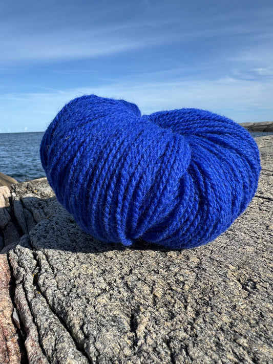 Kongeblå ullgarn 6/2 225g