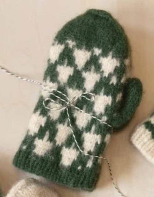 Sandnes garn - Christmas tree mittens - oppskrift