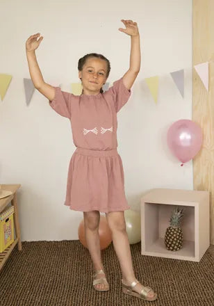 Viking garn - Hefte 2222 Tema: Sommerbarn 2  - 12 år