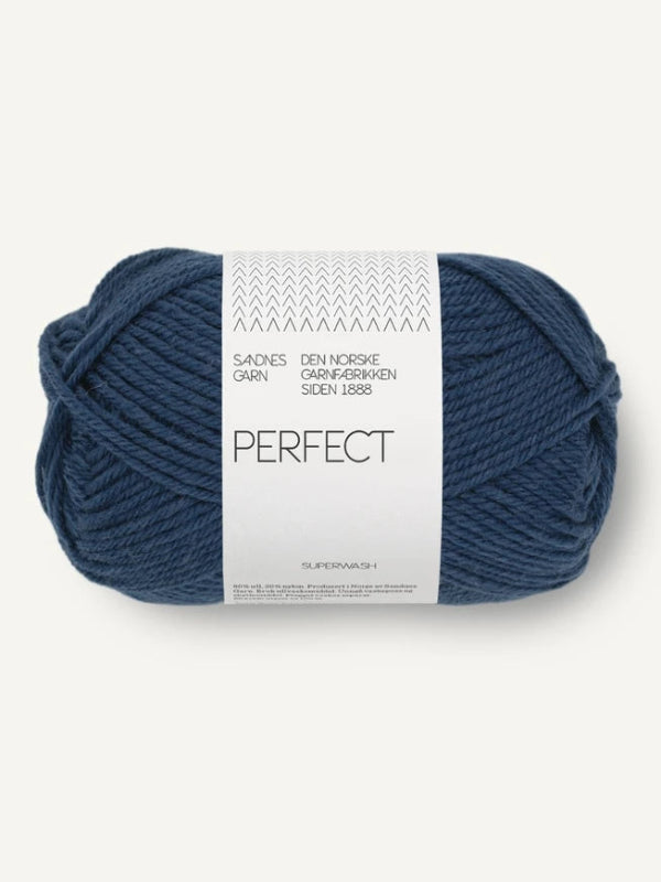 Sandnes garn Perfect farge Dark Blue 6062