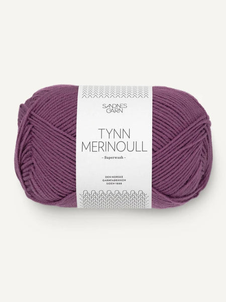 Sandnes garn Tynn merinoull farge 4645 lyng