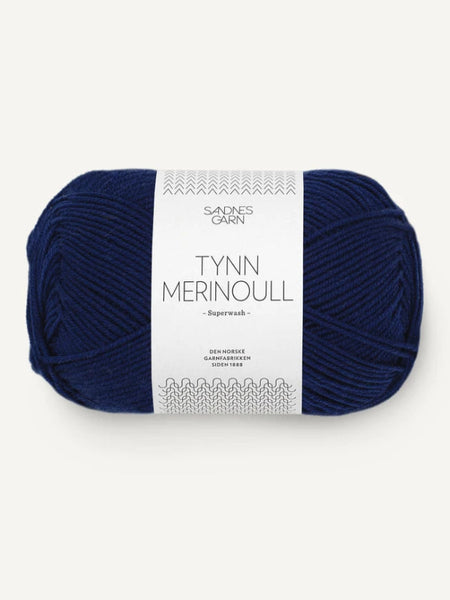 Sandnes garn Tynn merinoull farge 5575 marine