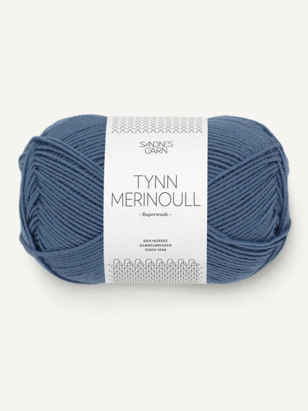 Sandnes garn Tynn merinoull farge 6052 jeansblå