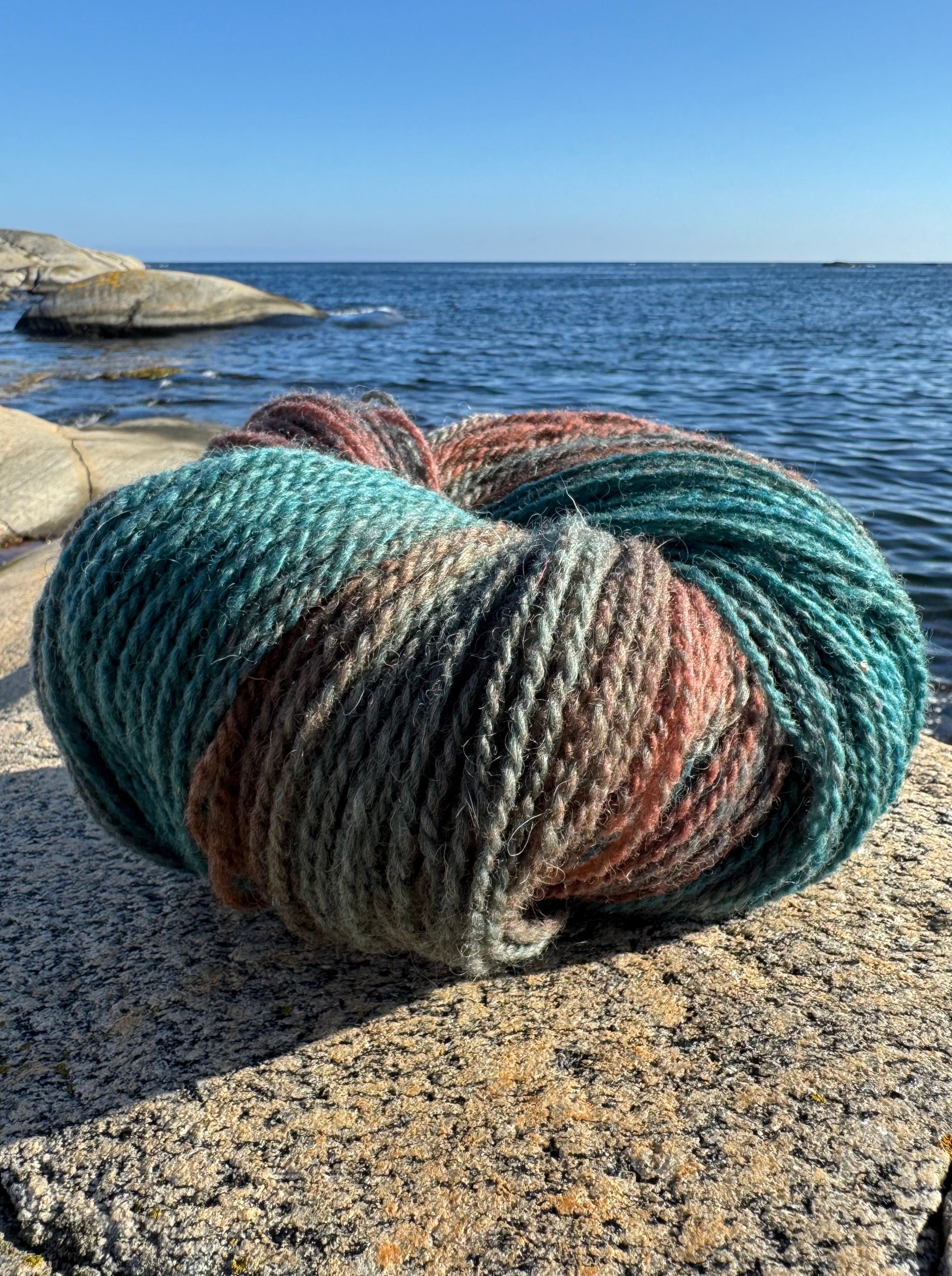 flerfarget merino ull dundaga wool neturfarger på Stangnes i Kragerø