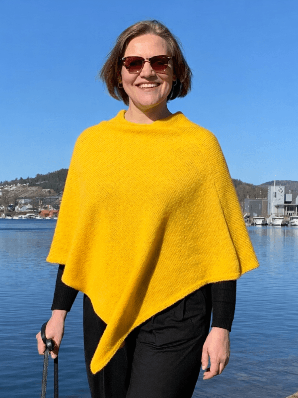 gul poncho i ull