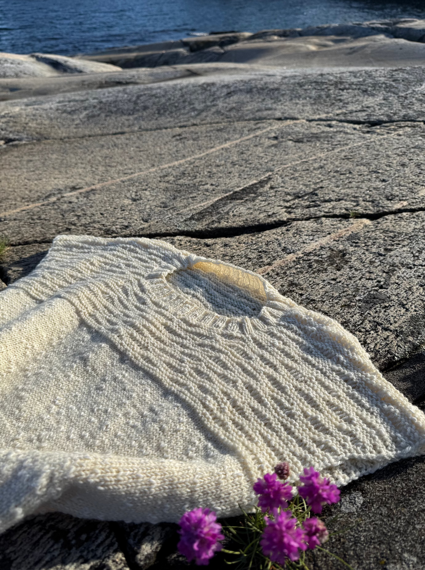 bølgetopp, sommertopp dame, sommerstrikk