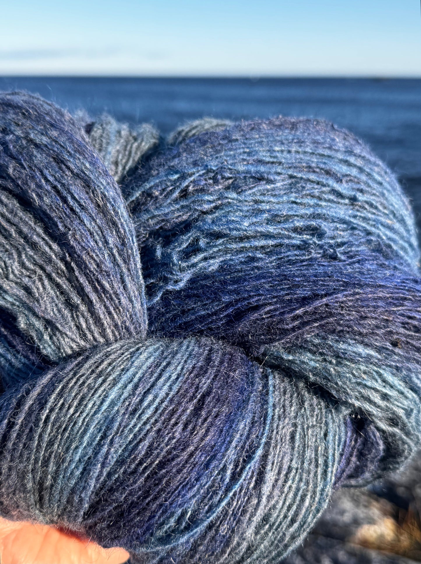dundaga wool blåtoner
