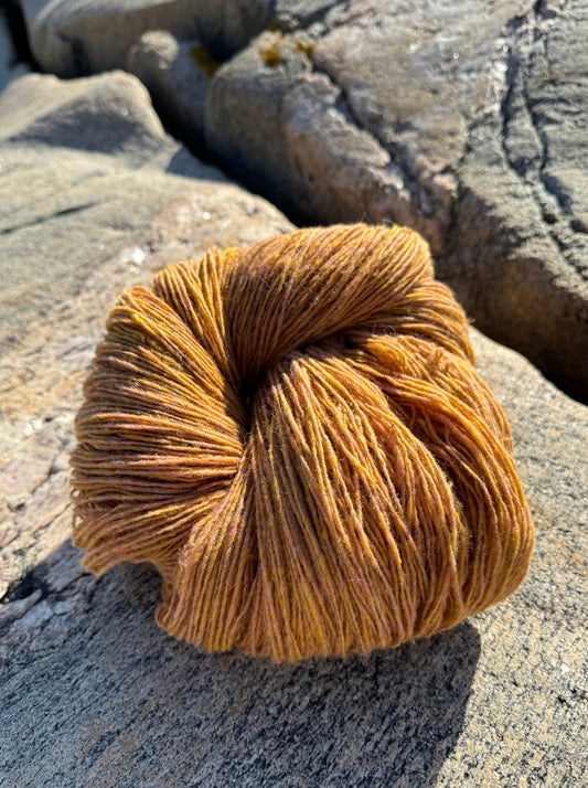 økologisk laget ull, tweed