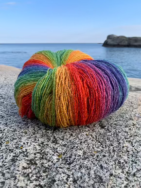 Flerfarget ull 6/1 -8